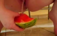Watermelon with pee
