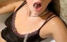 Girl swallows piss and she absolutely loves it