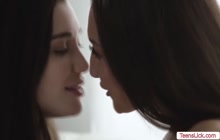 Sexy brunette and her hot roommate make their pussies squirt